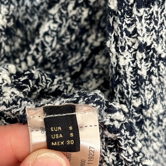 Massimo Dutti Cozy Gray and White Women's open front Cardigan size small - Picture 5 of 6